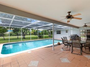 6520 SW 20th St, Plantation FL 33317