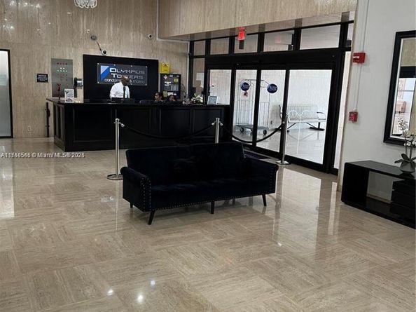 500 Three Island Blvd 306, Hallandale Beach FL 33009