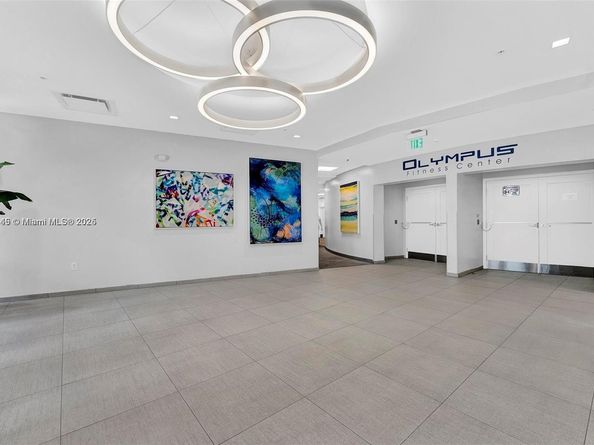 500 Three Island Blvd 306, Hallandale Beach FL 33009