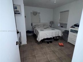 2416 SW 12th St, Miami FL 33135