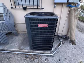 2416 SW 12th St, Miami FL 33135