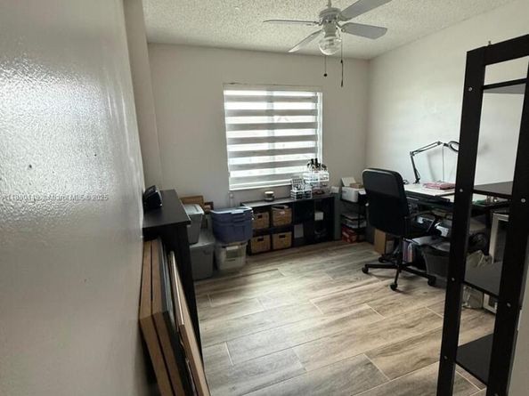 12692 NW 8th Trl, Miami FL 33182