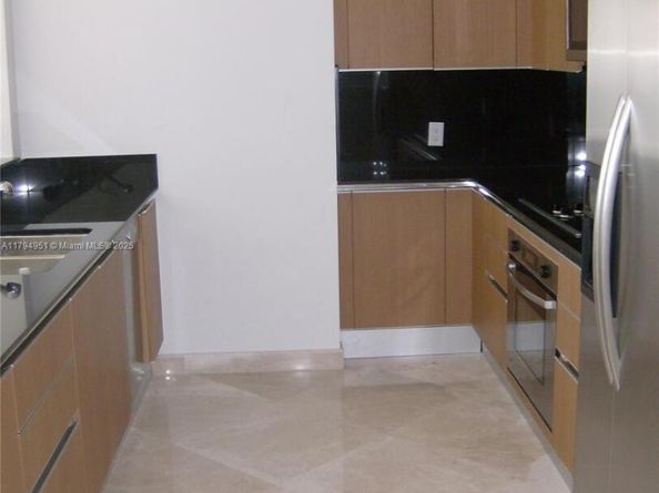 1050 Brickell 3314, Miami FL 33131