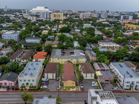 1345 SW 7th St, Miami FL 33135