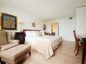 2333 Brickell Ave 1507, Miami FL 33129