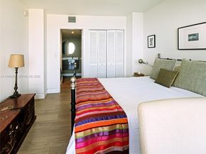 2333 Brickell Ave 1507, Miami FL 33129