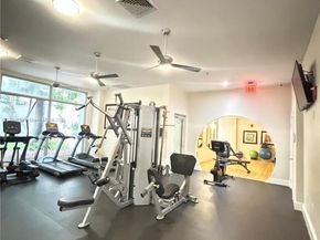 1830 Radius Dr 604, Hollywood FL 33020