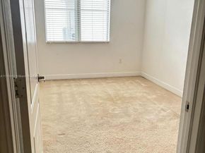 1830 Radius Dr 604, Hollywood FL 33020