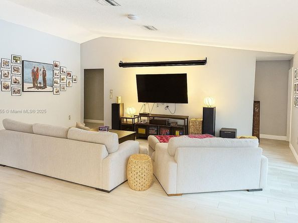 8140 NW 50th Street, Coral Springs FL 33067