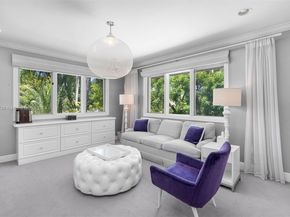 5077 N Bay Rd, Miami Beach FL 33140