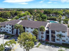 7090 NW 179th St 109, Hialeah FL 33015