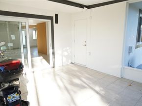 5013 SW 90th Ter, Cooper City FL 33328