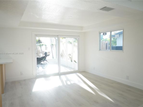 5013 SW 90th Ter, Cooper City FL 33328