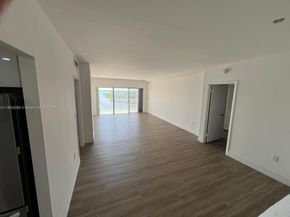 500 Bayview Dr 1120, Sunny Isles Beach FL 33160