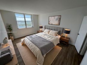 500 Bayview Dr 1120, Sunny Isles Beach FL 33160