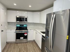 500 Bayview Dr 1120, Sunny Isles Beach FL 33160