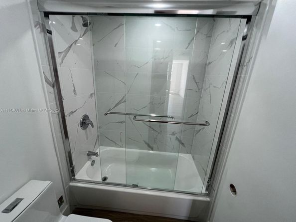 500 Bayview Dr 1120, Sunny Isles Beach FL 33160
