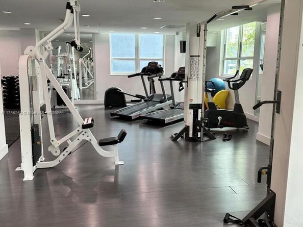 234 NE 3rd St 1805, Miami FL 33132