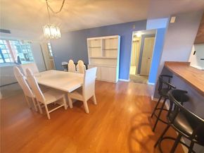 1705 Whitehall Dr 304, Davie FL 33324