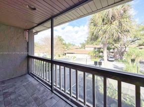 205 Bonnie Brae Way 33, Hollywood FL 33021