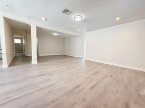 3570 NW 36th Ave, Lauderdale Lakes FL 33309