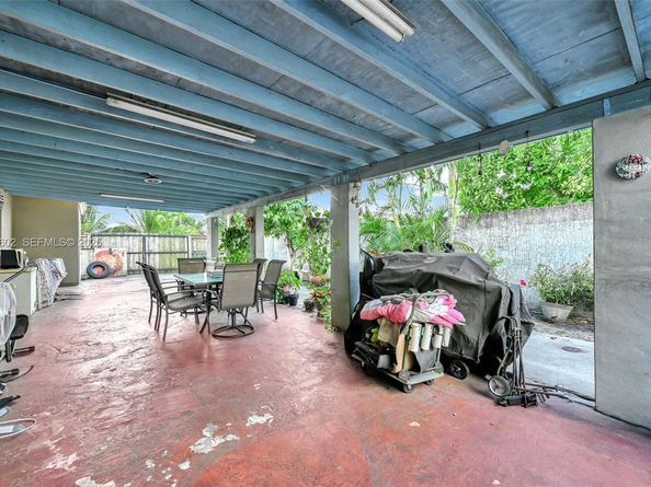 4020 E 10th Ave, Hialeah FL 33013