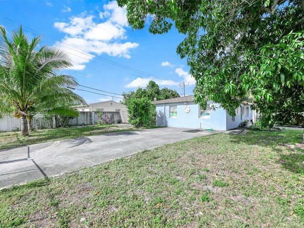 4020 E 10th Ave, Hialeah FL 33013