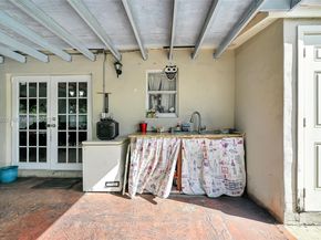 4020 E 10th Ave, Hialeah FL 33013