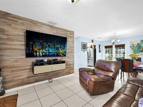 4020 E 10th Ave, Hialeah FL 33013