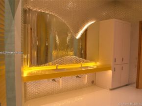 501 NE 31st St 2903, Miami FL 33137