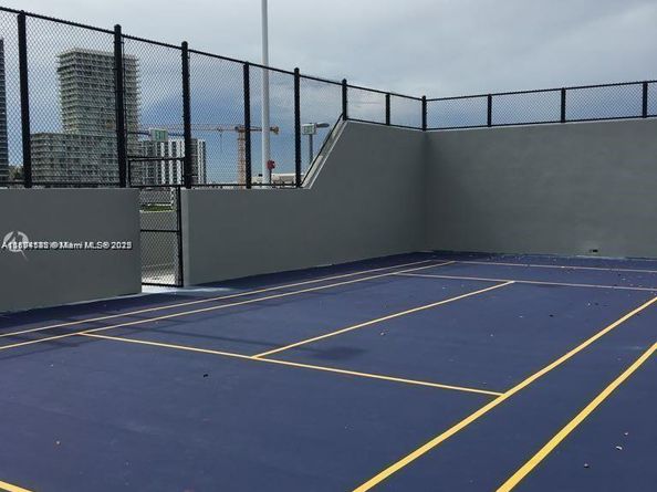 501 NE 31st St 2903, Miami FL 33137