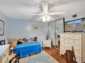 1502 Whitehall Dr 305, Davie FL 33324