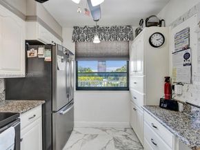 1502 Whitehall Dr 305, Davie FL 33324