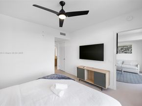 159 NE 6th St 4007, Miami FL 33132