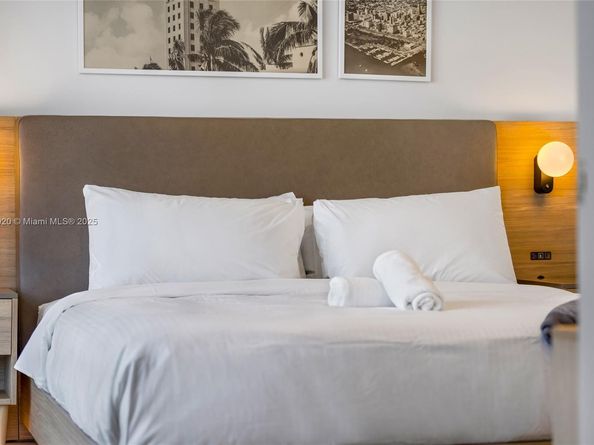 159 NE 6th St 4007, Miami FL 33132