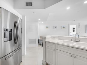 1800 Sunset Harbour Dr 2203, Miami Beach FL 33139