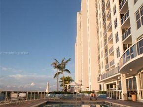 1800 Sunset Harbour Dr 2203, Miami Beach FL 33139
