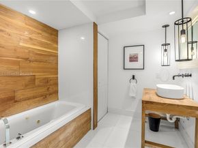 1800 Sunset Harbour Dr 2203, Miami Beach FL 33139