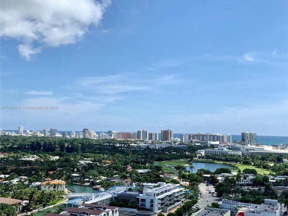 1800 Sunset Harbour Dr 2203, Miami Beach FL 33139