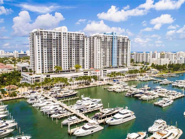 1800 Sunset Harbour Dr 2203, Miami Beach FL 33139