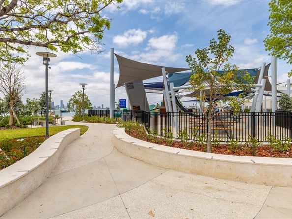 1800 Sunset Harbour Dr 2203, Miami Beach FL 33139