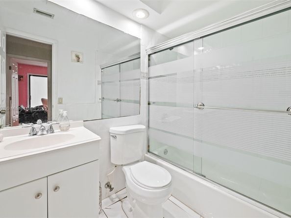 4333 SW 148th Ct, Miami FL 33185