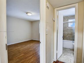 13655 NE 10th Ave 308, North Miami FL 33161