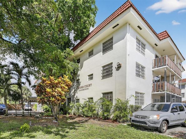 13655 NE 10th Ave 308, North Miami FL 33161