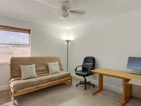 20120 NE 3rd Ct 8, Miami FL 33179