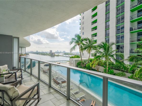 488 NE 18th St 1508, Miami FL 33132