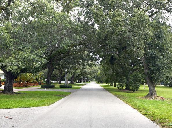 2015 Country Club Prado, Coral Gables FL 33134