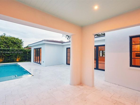 2015 Country Club Prado, Coral Gables FL 33134
