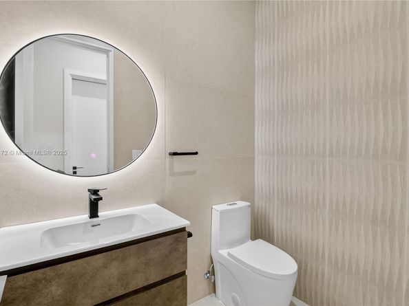 2015 Country Club Prado, Coral Gables FL 33134