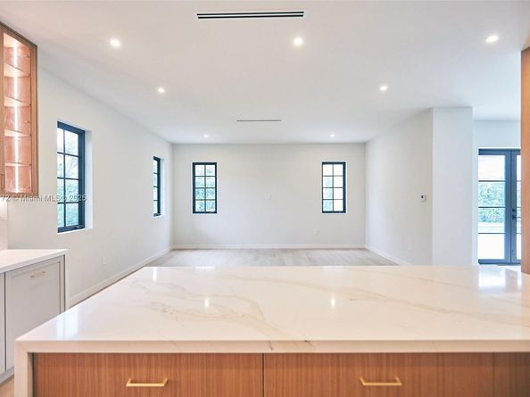 2015 Country Club Prado, Coral Gables FL 33134